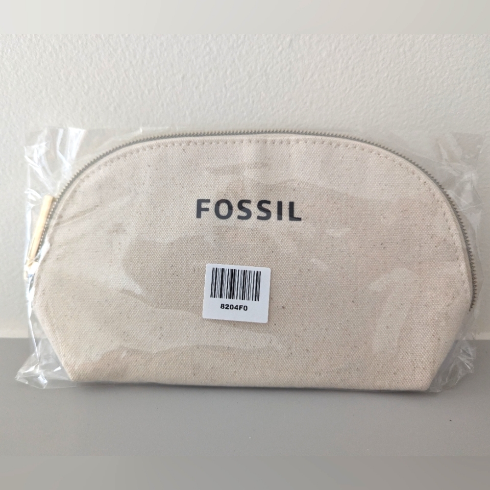NEW Fossil makeup/accessory pouch
